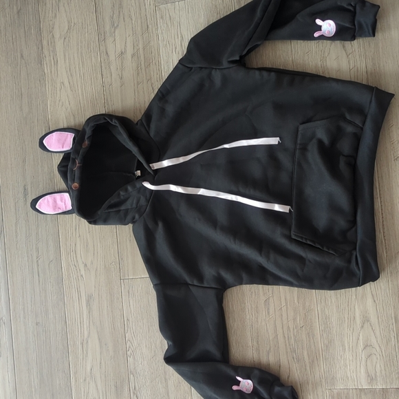 Black bunny hoodie - Picture 1 of 5